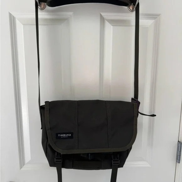 timbuk2 グリーン メッセンジャーバッグ 新品】tlmbuk2 ティンバック2 メッセンジャーバック グリーン S